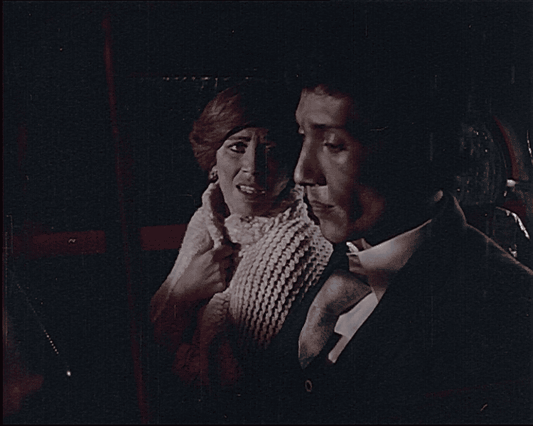 anyab_still2_nocredit